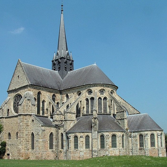 Photo de Abbaye des bénédictins saint-Pierre dOrbais-lAbbaye
