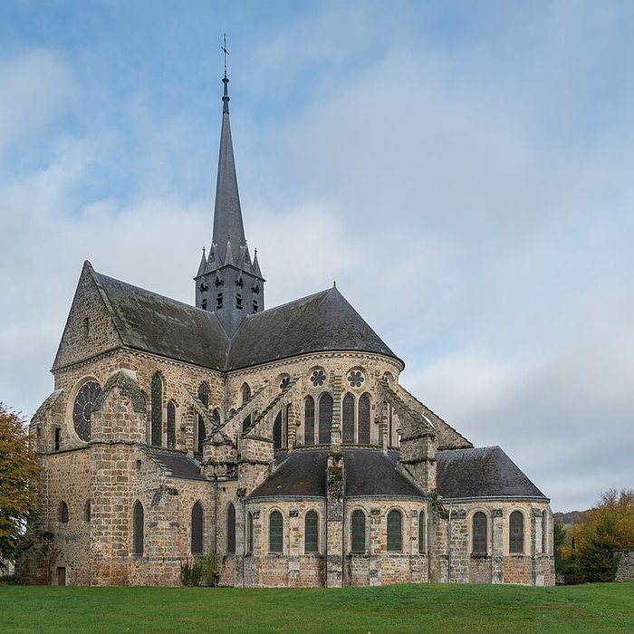 Photo de Abbaye des bénédictins saint-Pierre dOrbais-lAbbaye
