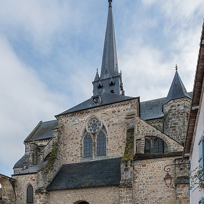 Photo de Abbaye des bénédictins saint-Pierre dOrbais-lAbbaye