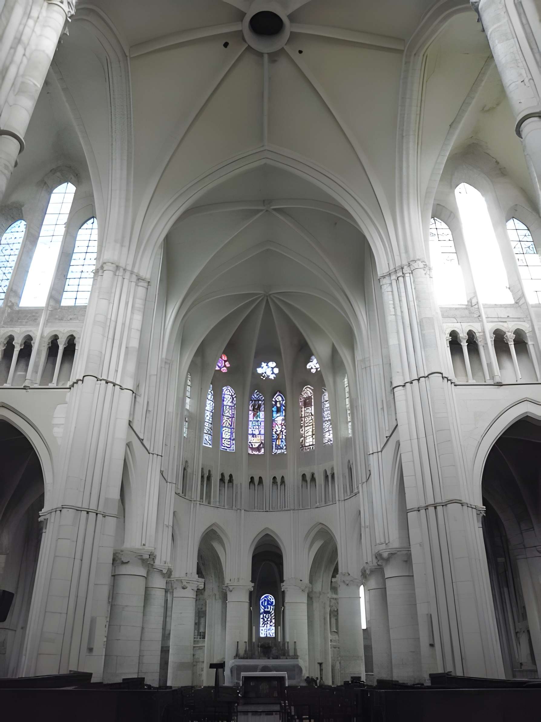 Abbaye des bénédictins saint-Pierre d'Orbais-l'Abbaye