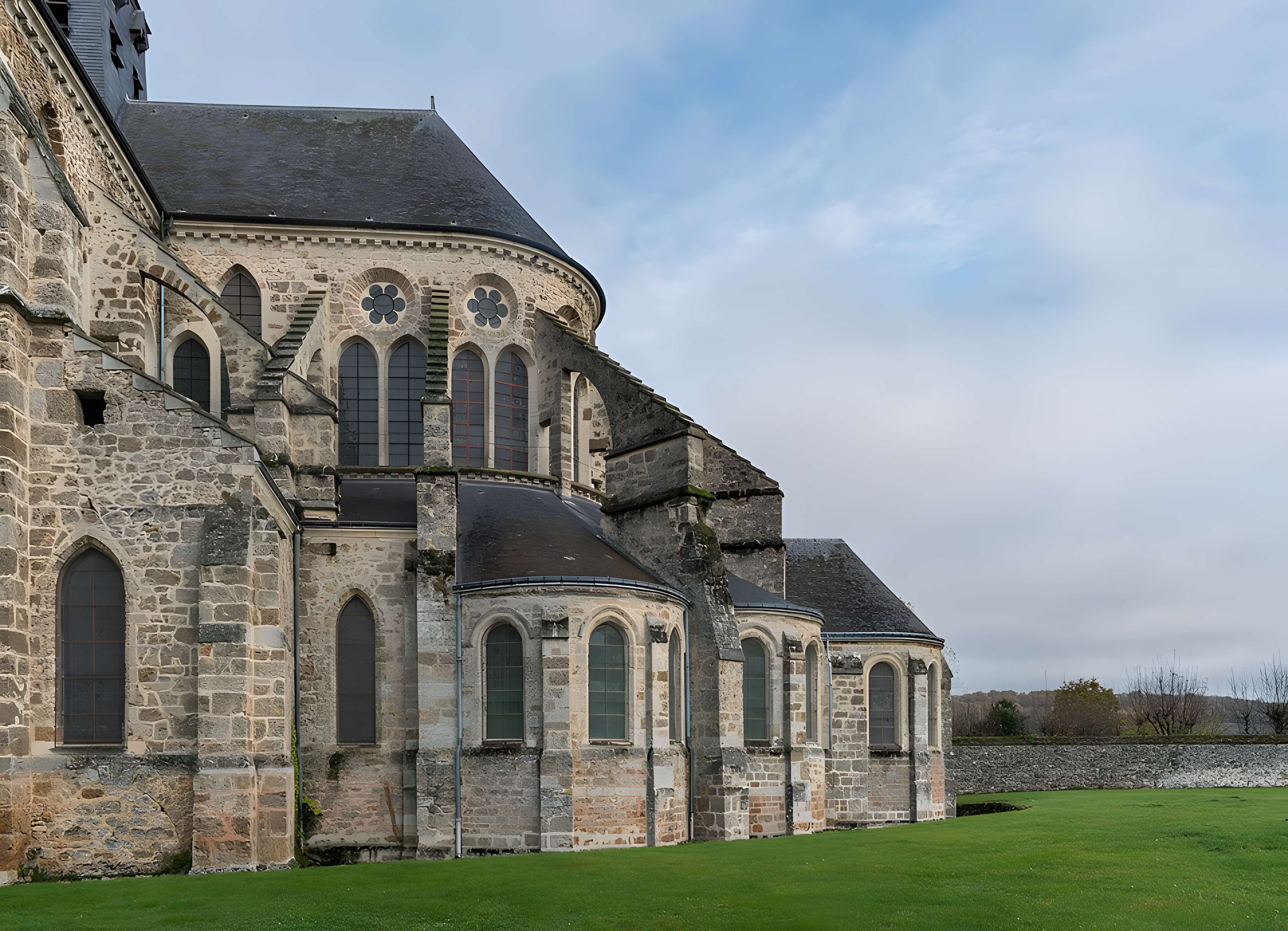 Abbaye des bénédictins saint-Pierre d'Orbais-l'Abbaye