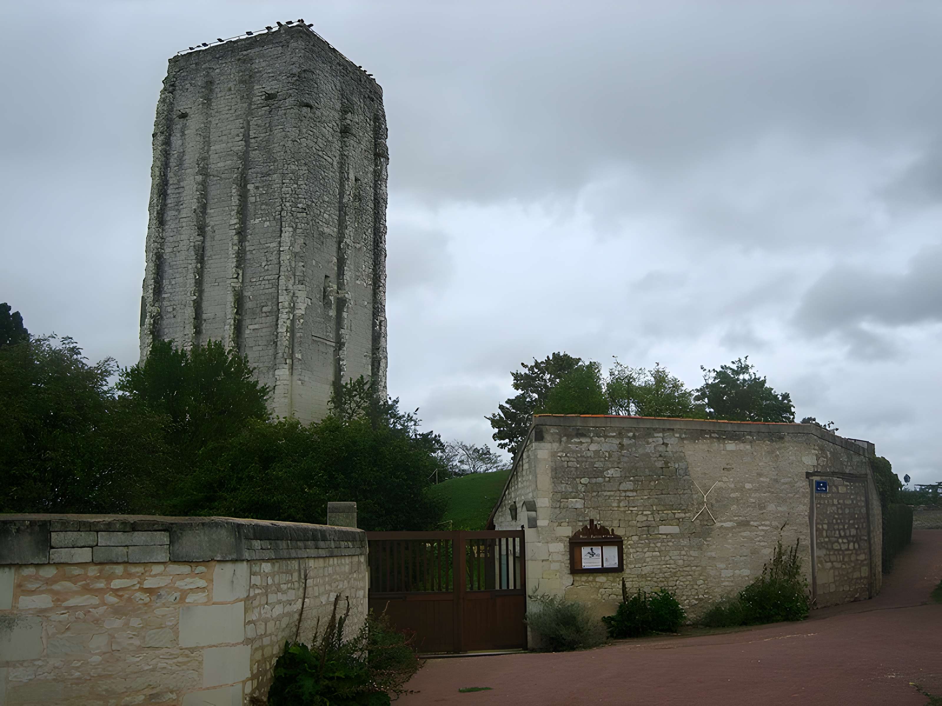Château de Loudun