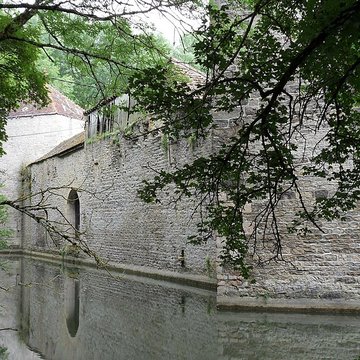 Château de Marigny-le-Cahouët