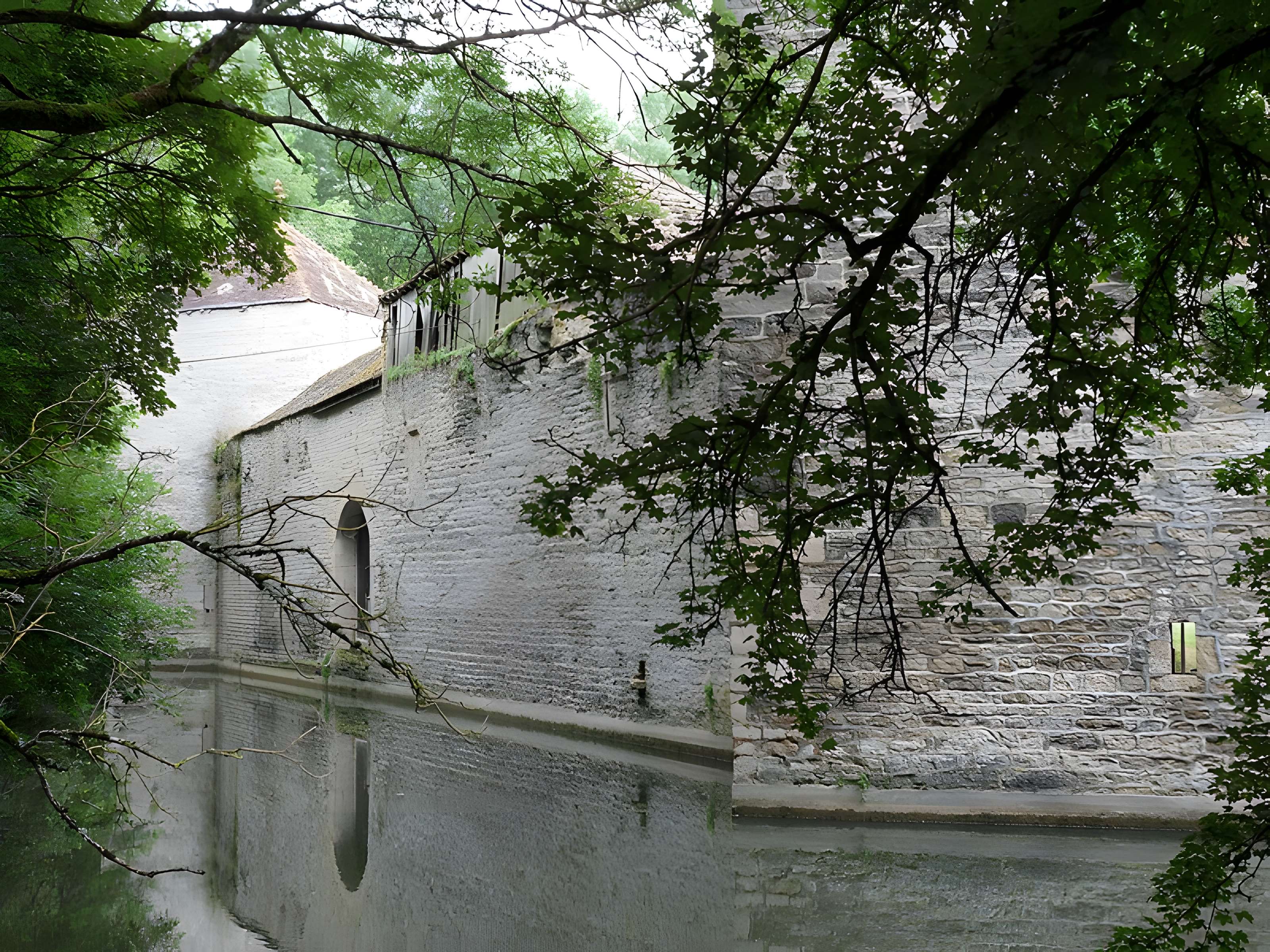 Château de Marigny-le-Cahouët