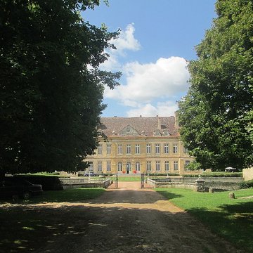chateau de missery