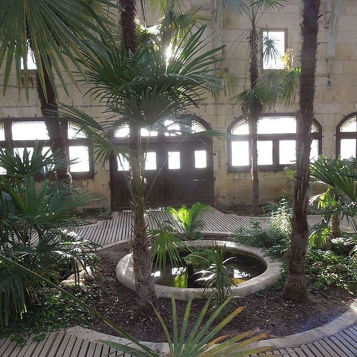 Photo de Château dUsson à Pons