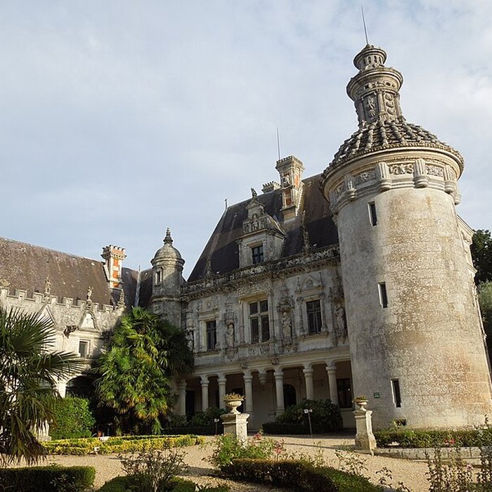 Photo de Château dUsson à Pons