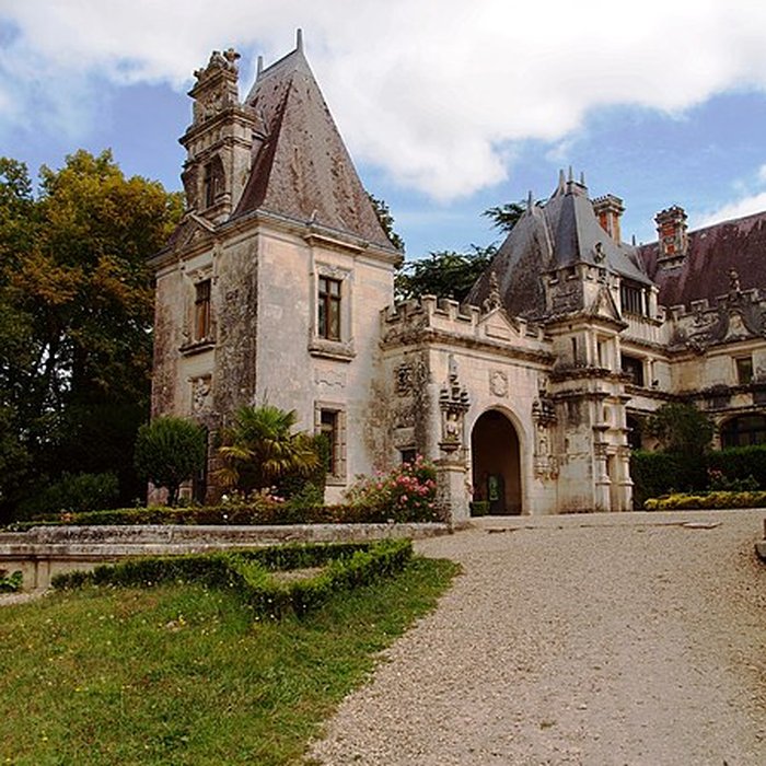 Photo de Château dUsson à Pons