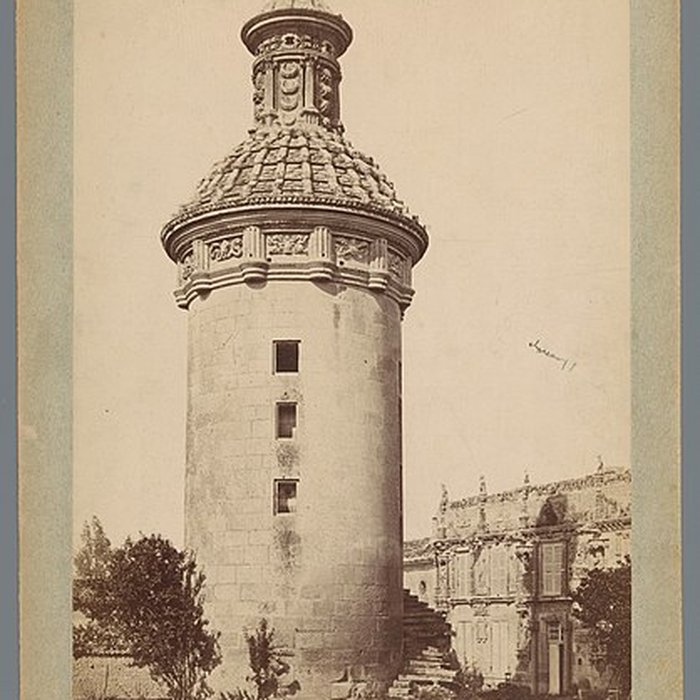 Photo de Château dUsson à Pons