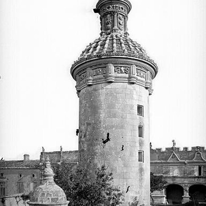 Photo de Château dUsson à Pons