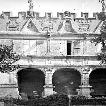 Château dUsson à Pons