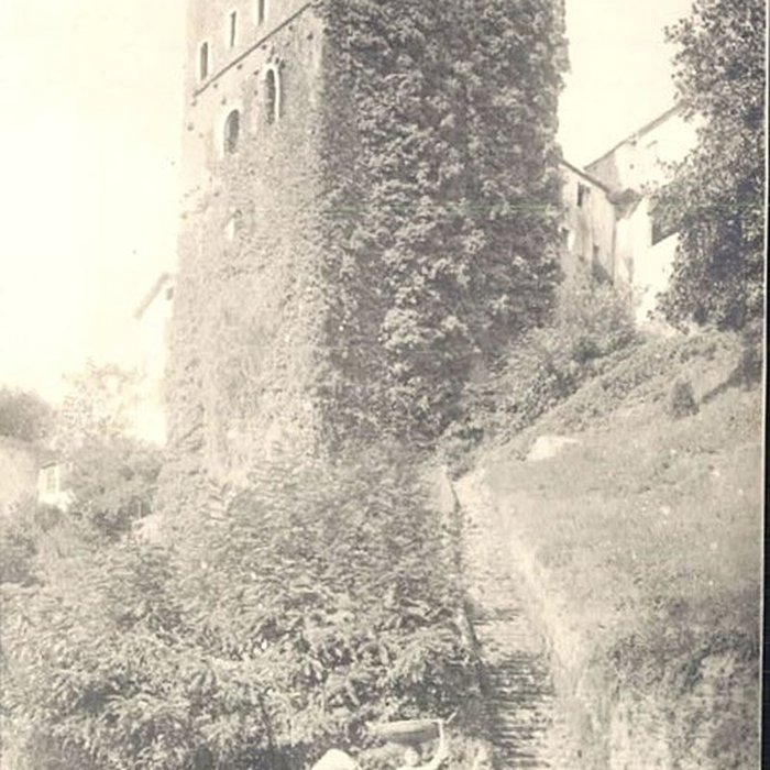 Photo de Château de Montréal à Sauveterre-de-Béarn