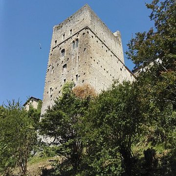 Château de Montréal à Sauveterre-de-Béarn