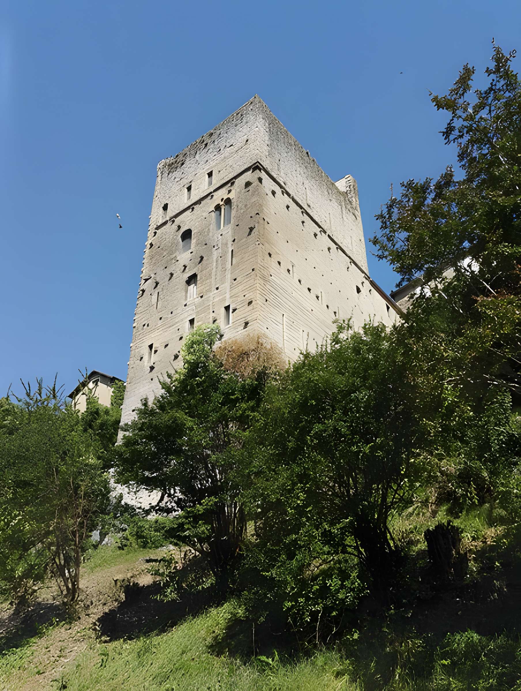 Château de Montréal à Sauveterre-de-Béarn