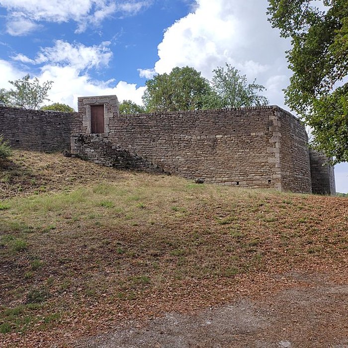 Photo de Château de Mont-Saint-Jean