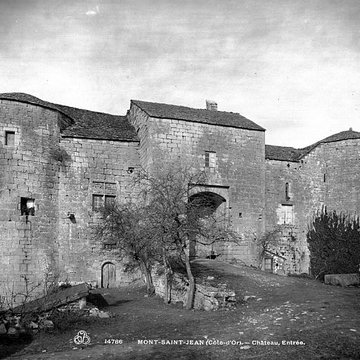 Château de Mont-Saint-Jean