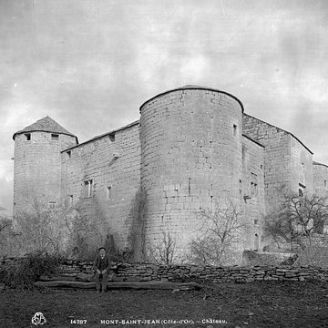 Château de Mont-Saint-Jean
