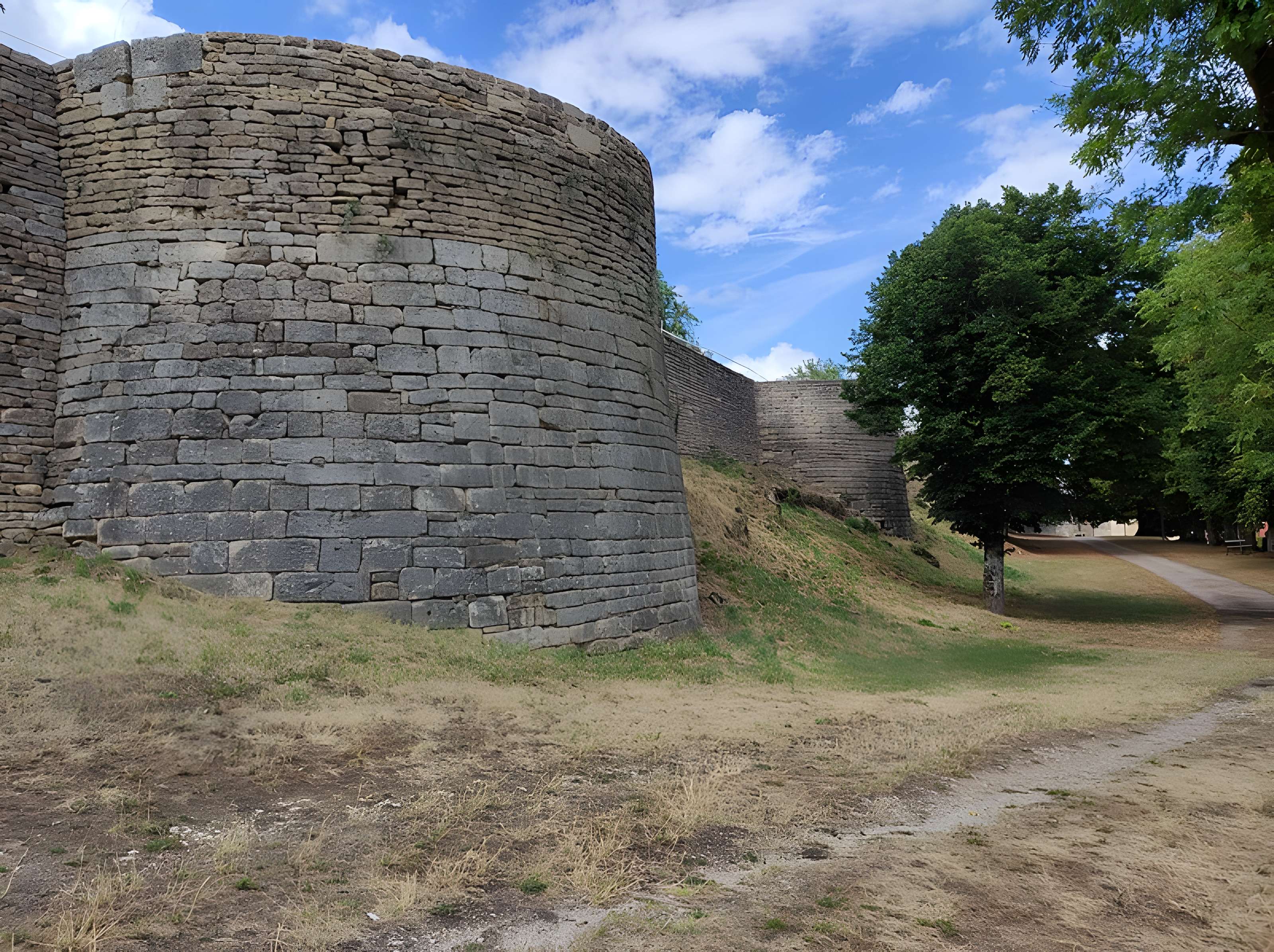 Château de Mont-Saint-Jean