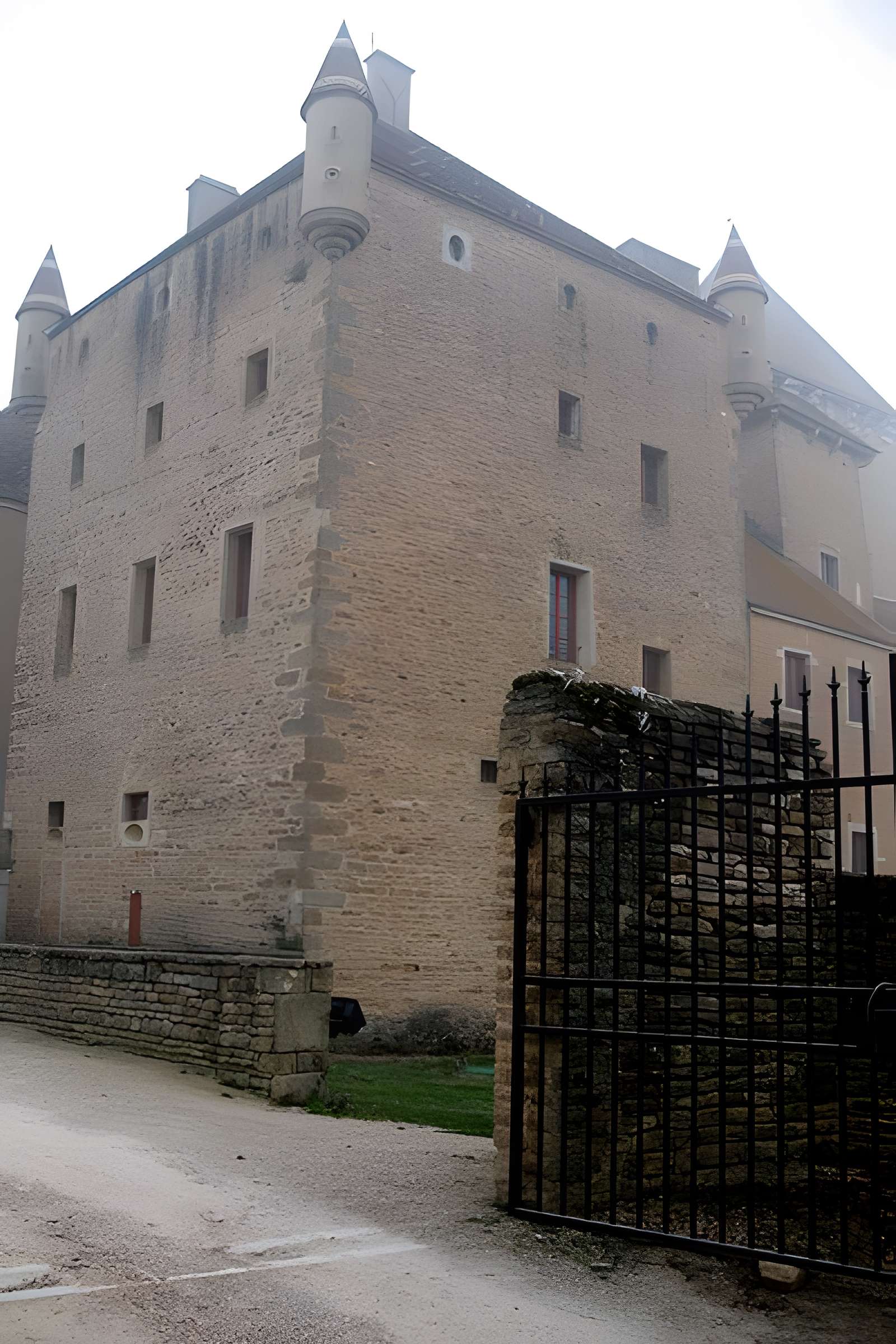 Château de Pierreclos