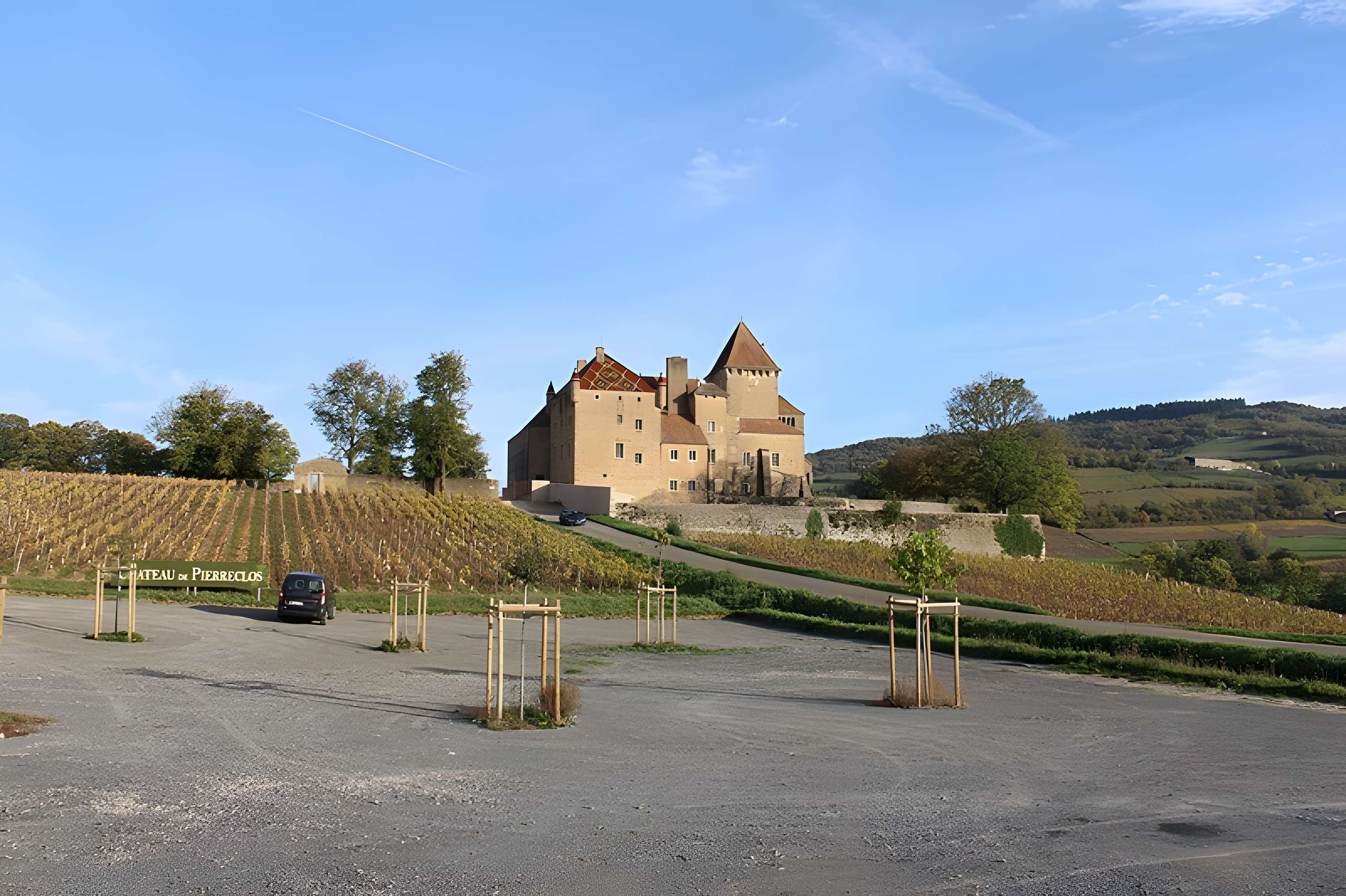 Château de Pierreclos