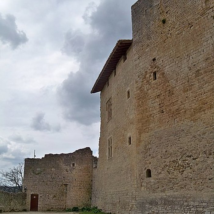 Photo de Château et sa chapelle