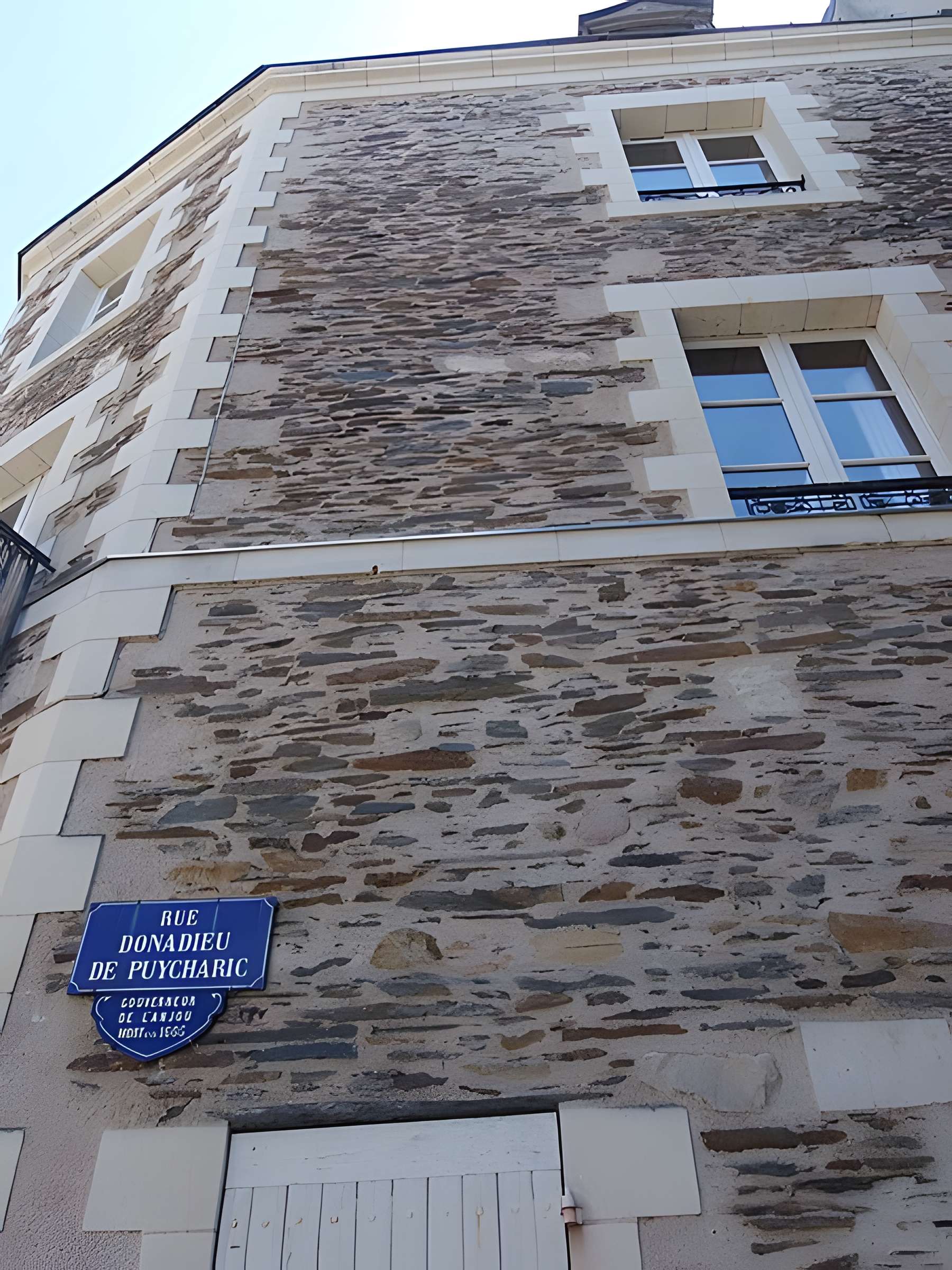 Château de Puisserguier