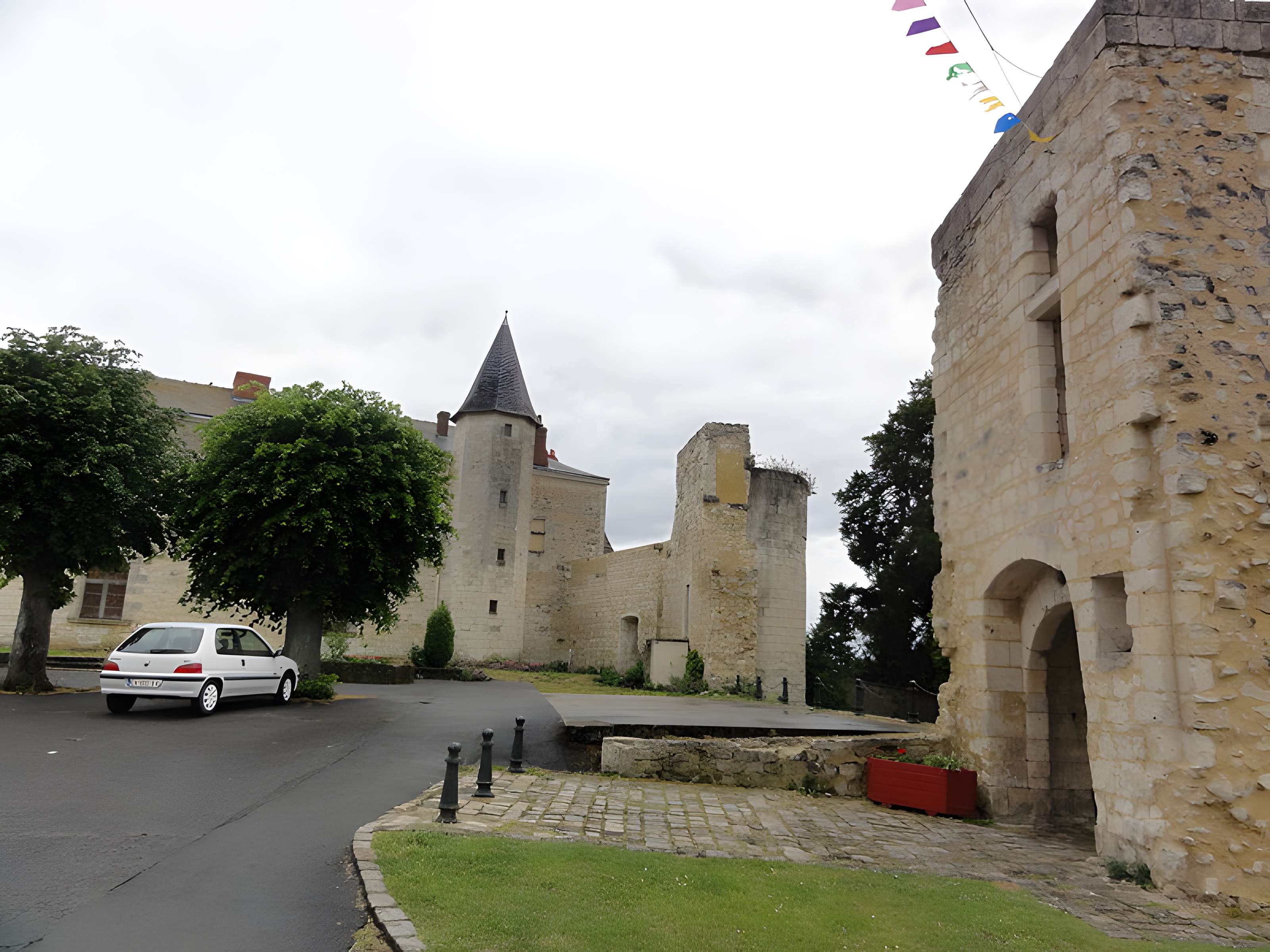 Château de Sainte-Maure-de-Touraine