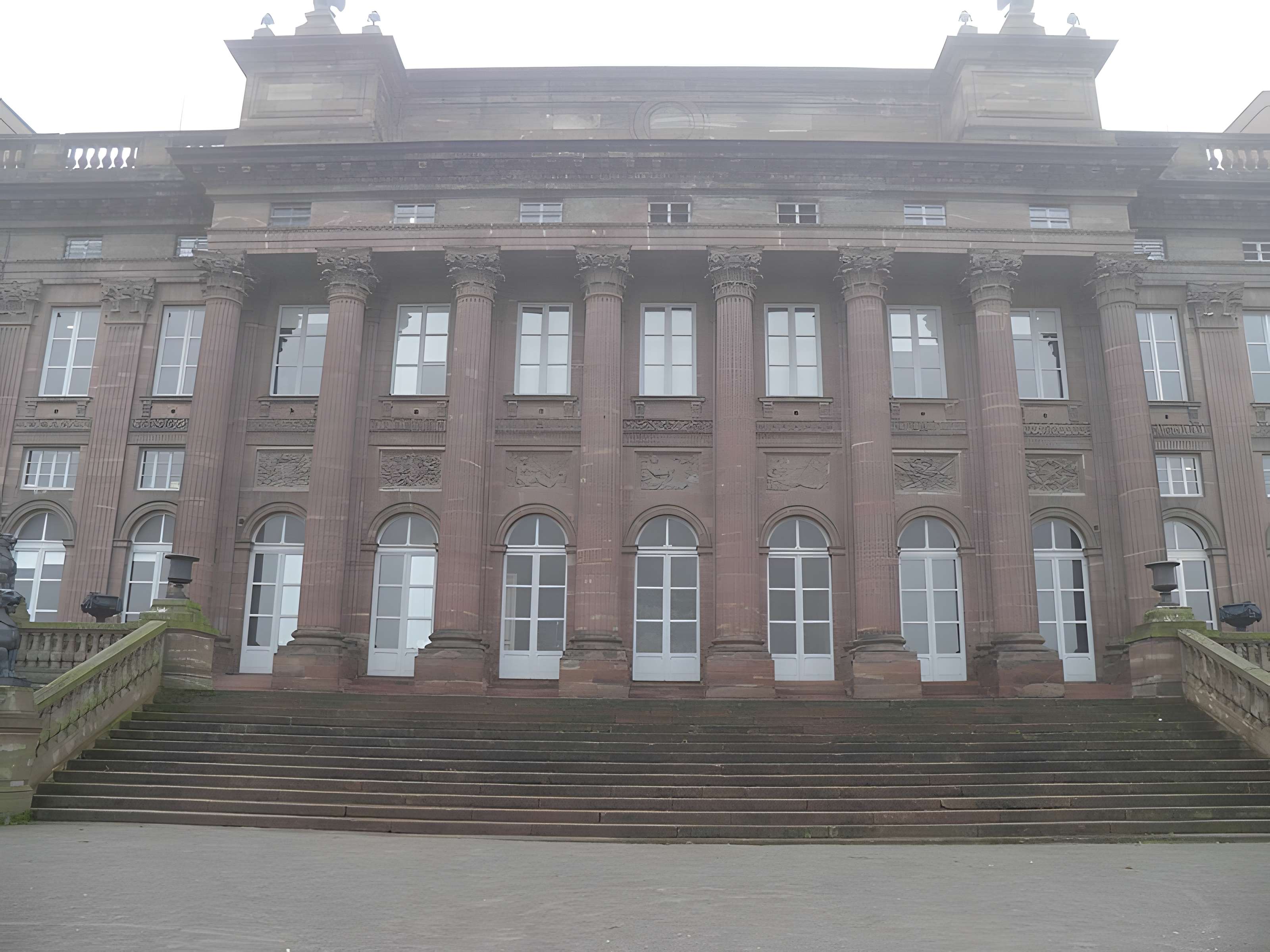 Château épiscopal des Rohan