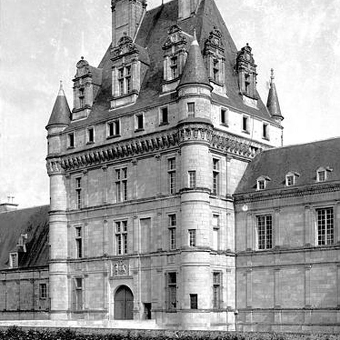 Ch teau De Valen ay Mus e Du Patrimoine De France Ch teau De Valen ay Mus e Du Patrimoine De France