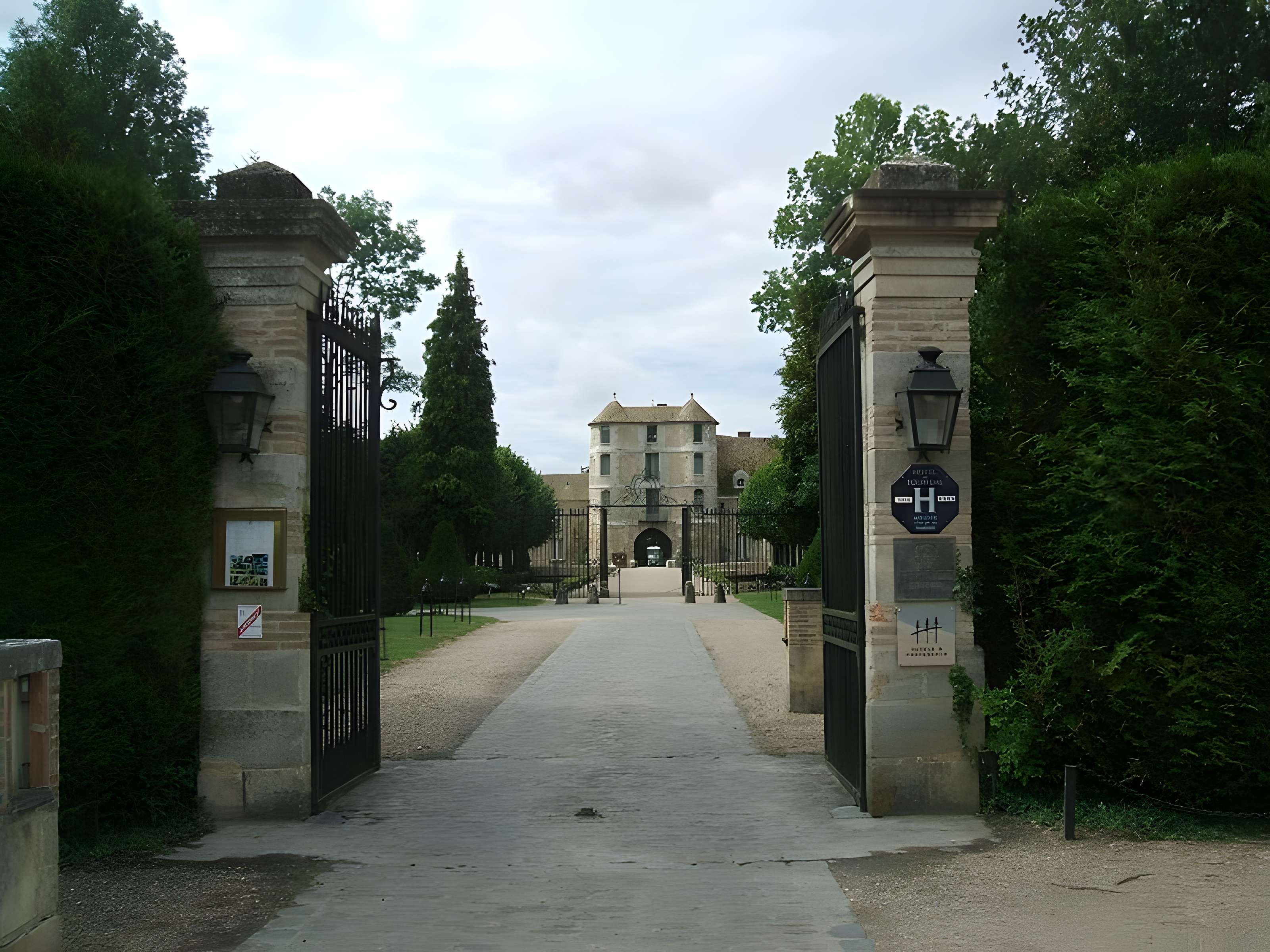 Château de Villiers-le-Mahieu