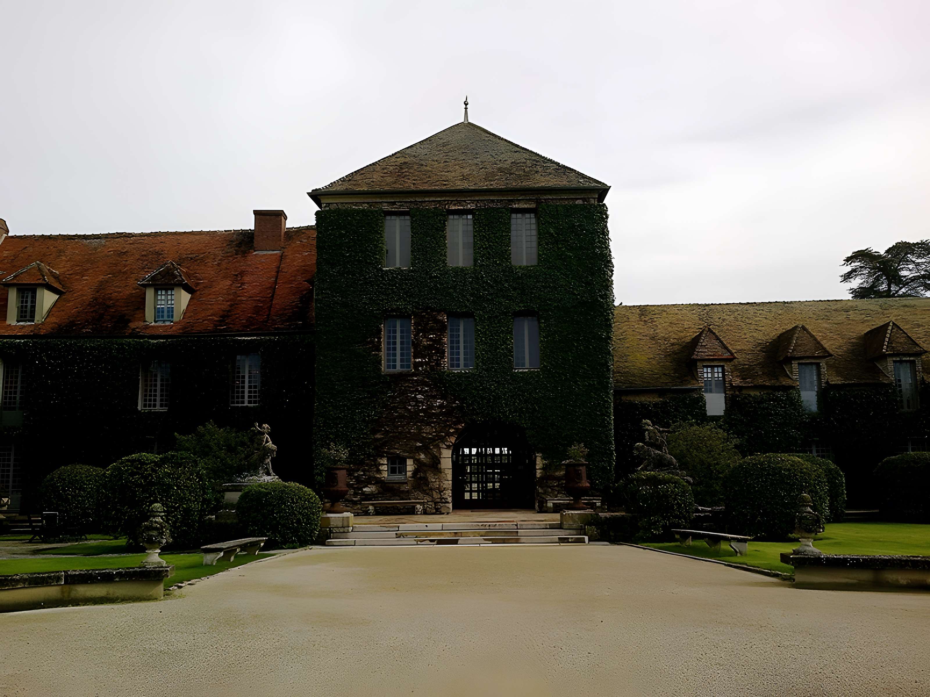 Château de Villiers-le-Mahieu