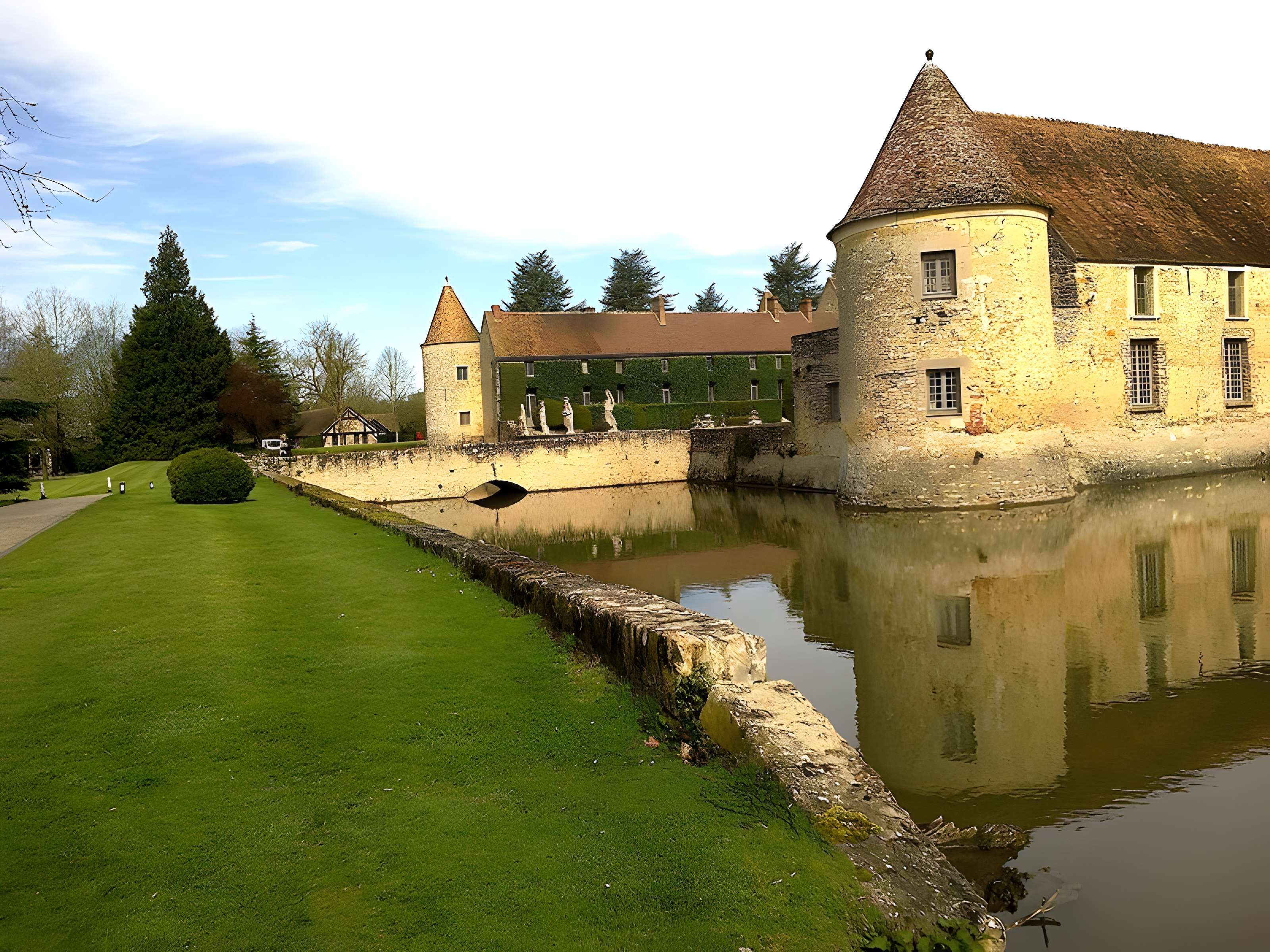 Château de Villiers-le-Mahieu