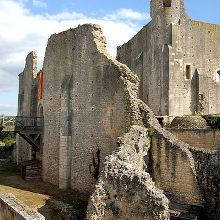 Photo de Château des évêques de Poitiers