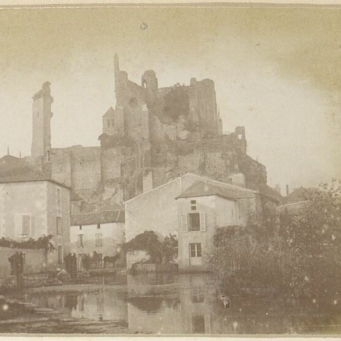 Photo de Château des évêques de Poitiers