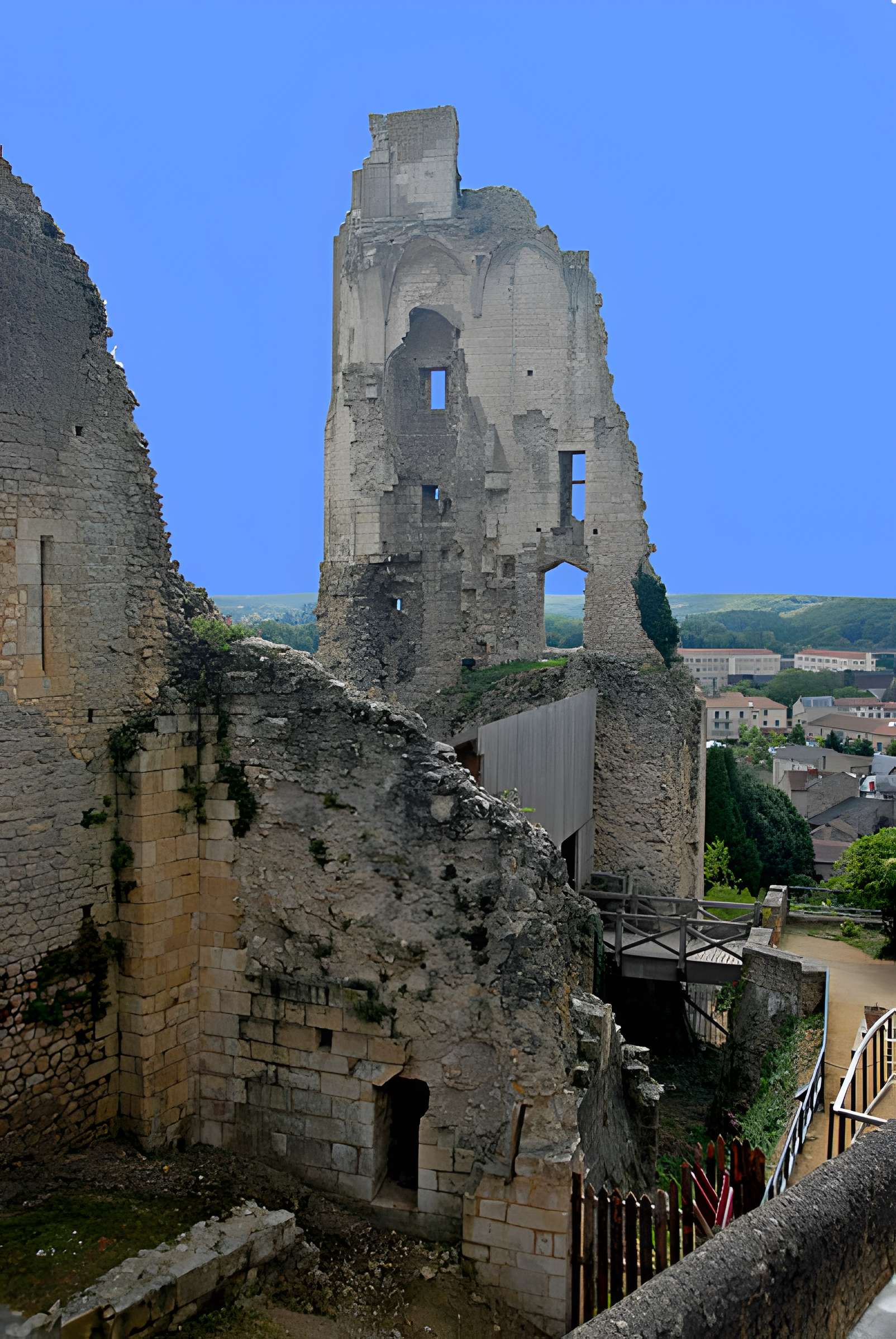 Château des évêques de Poitiers