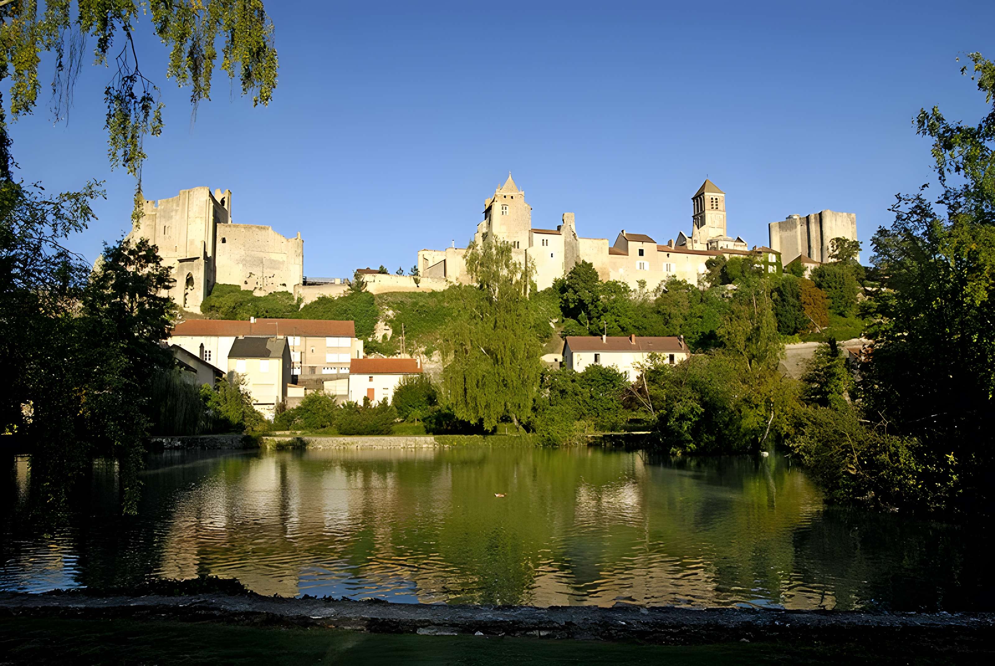 Château des évêques de Poitiers
