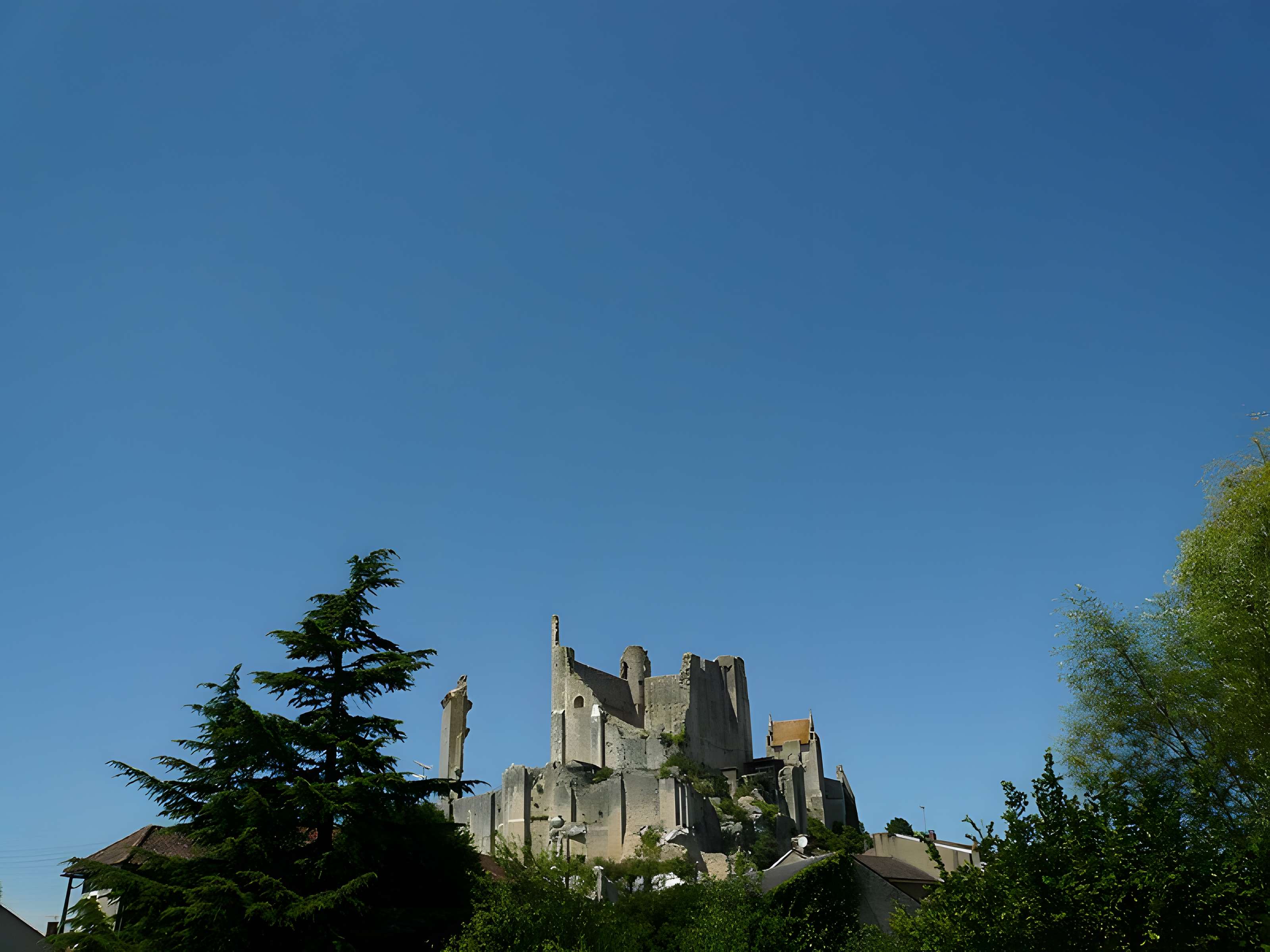 Château des évêques de Poitiers