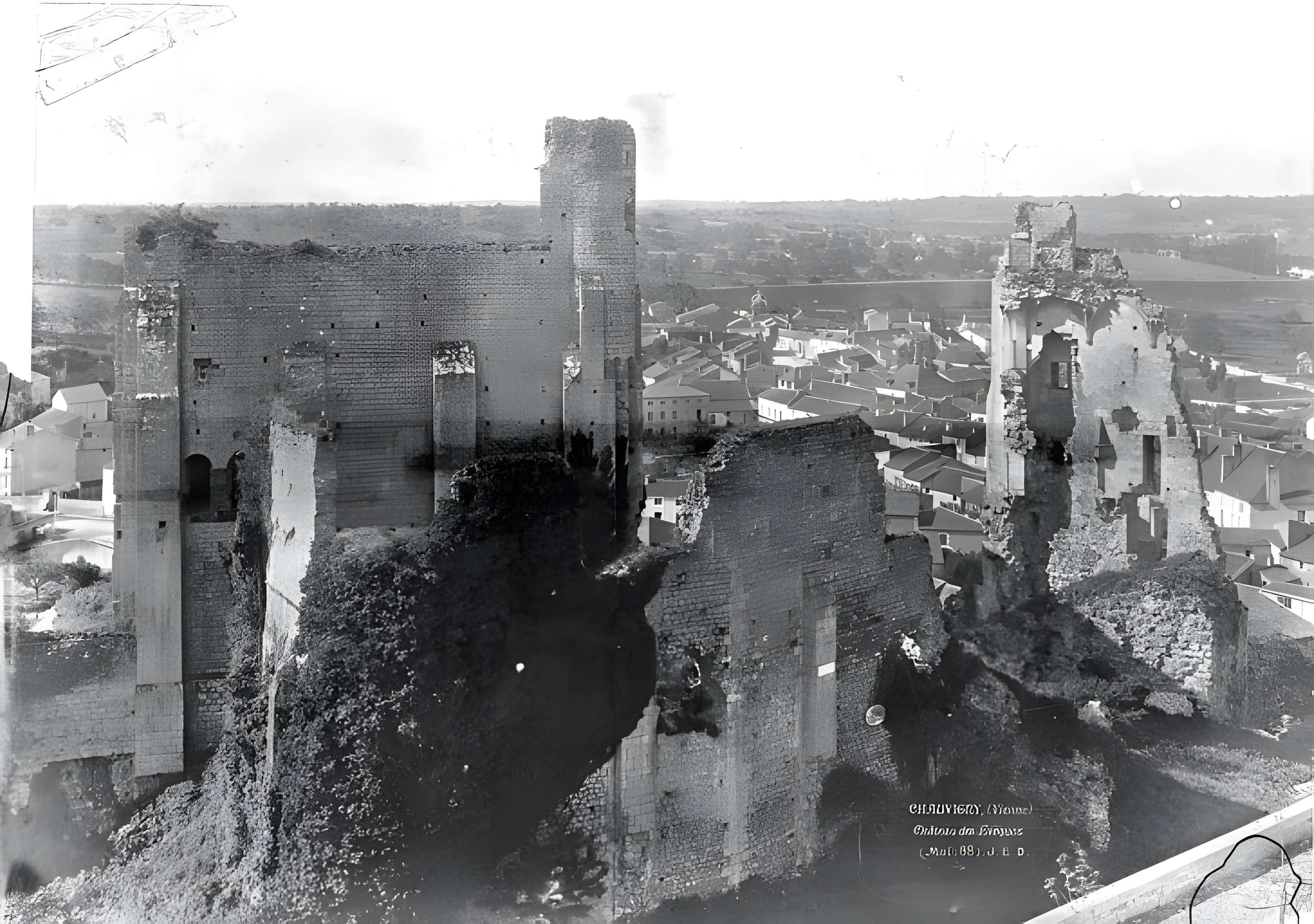 Château des évêques de Poitiers