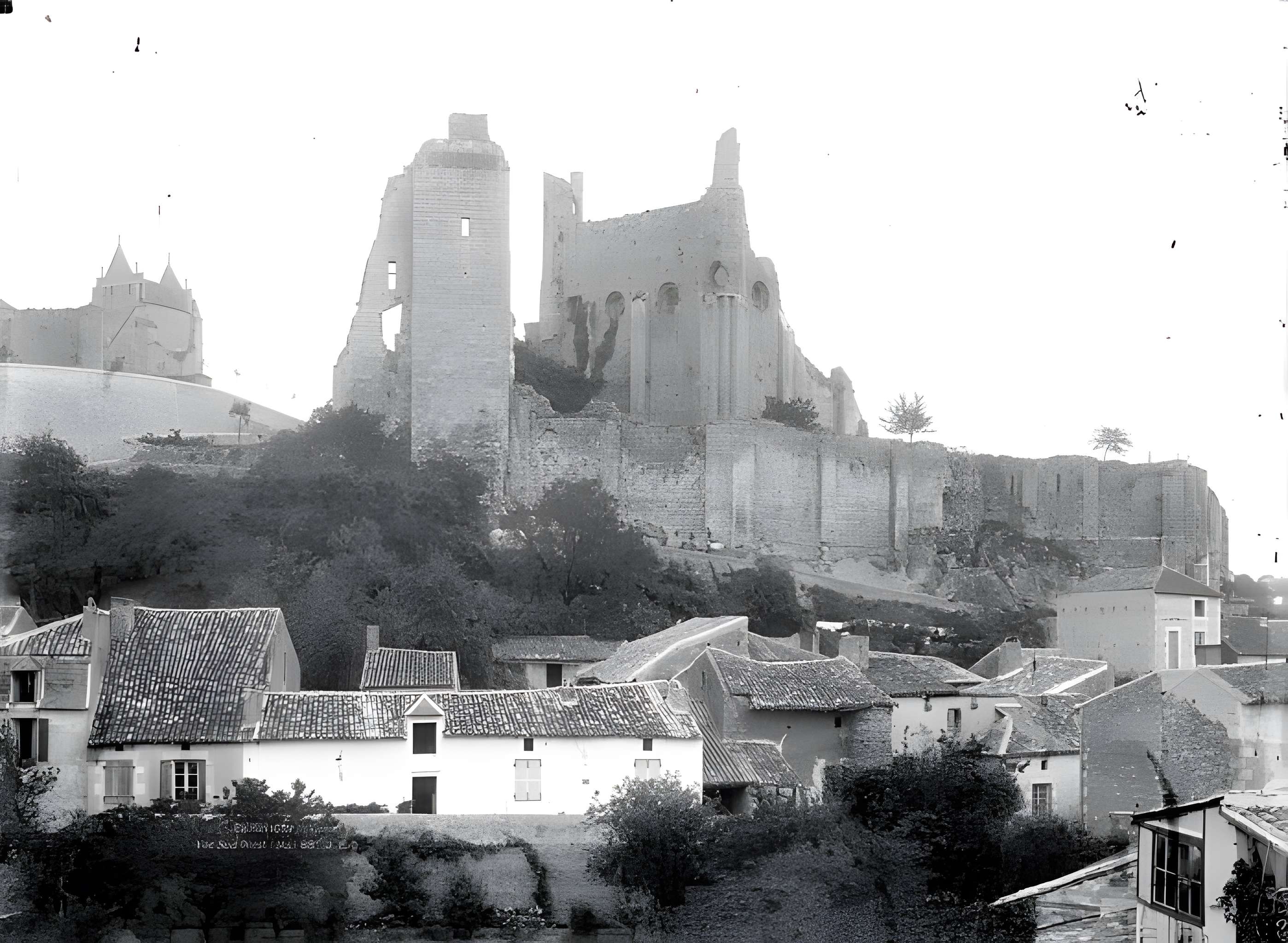 Château des évêques de Poitiers