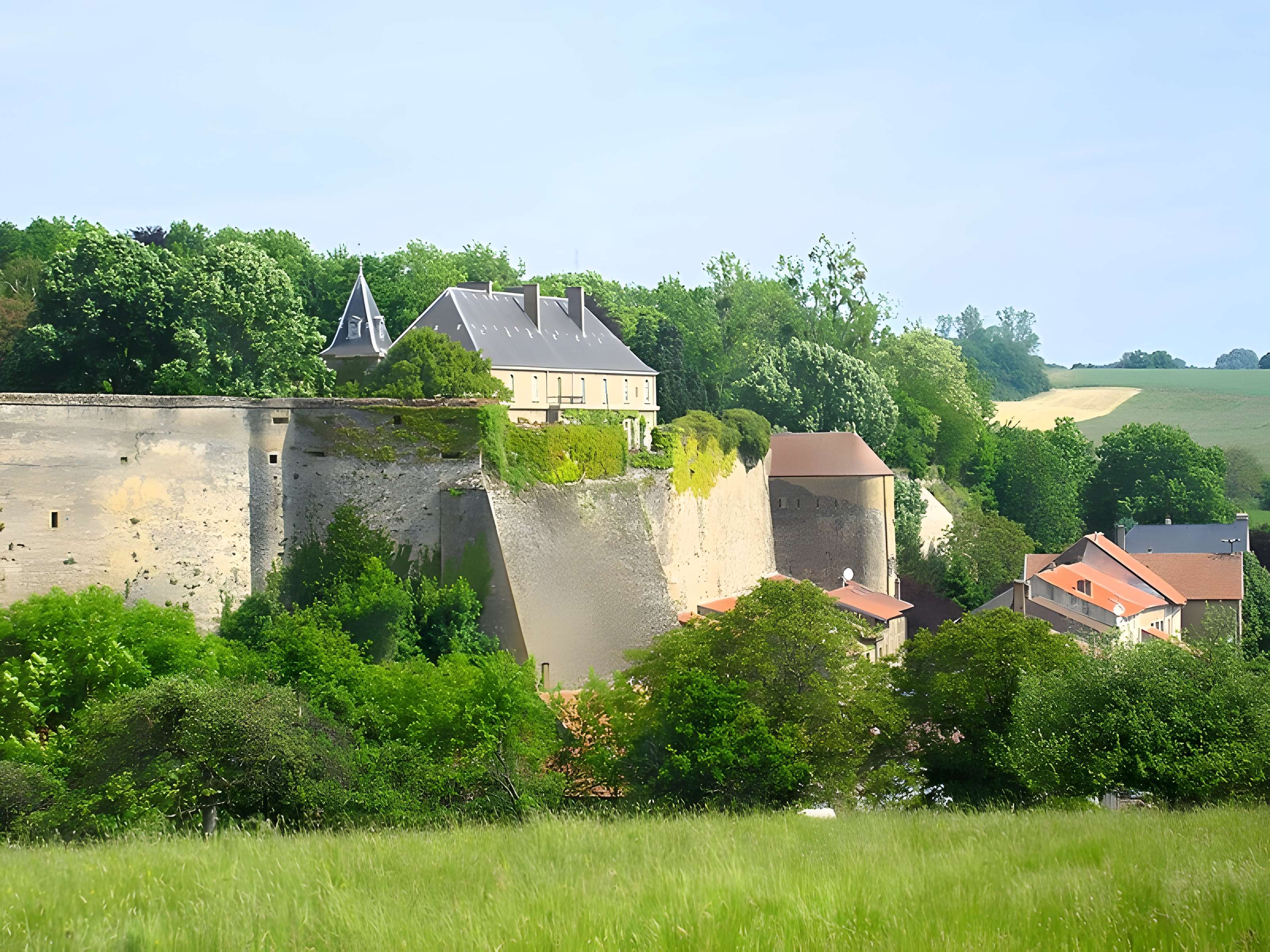 Château-fort de Rodemack