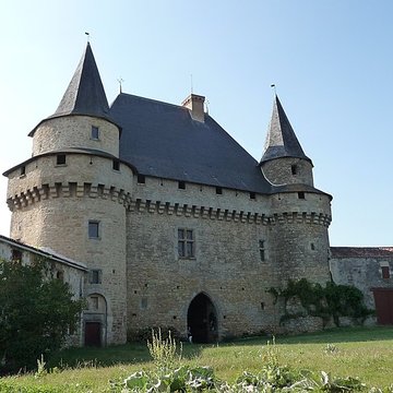 Château-Neuf de Sigournais