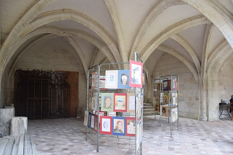 Cloître de la cathédrale de Beauvais