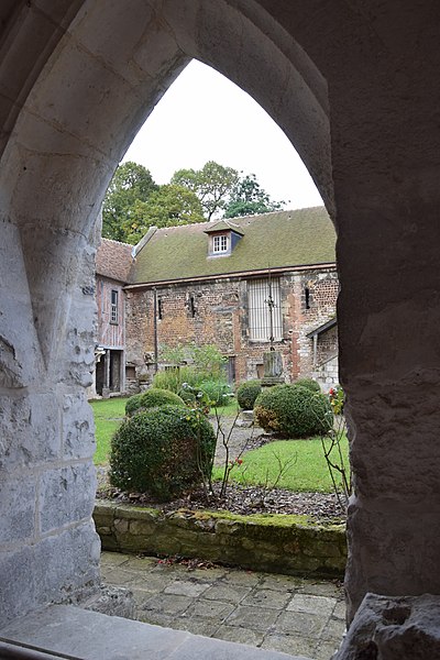 Cloître de la cathédrale de Beauvais