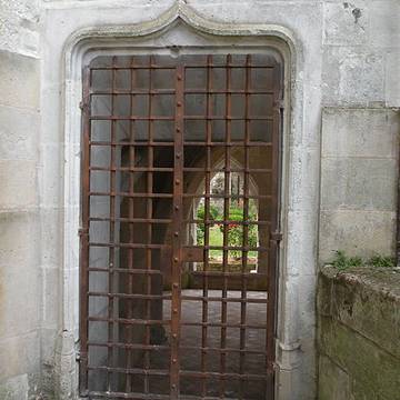 Cloître de la cathédrale de Beauvais