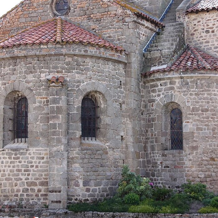Photo de Collégiale Saint-Pierre de Pouilly-lès-Feurs