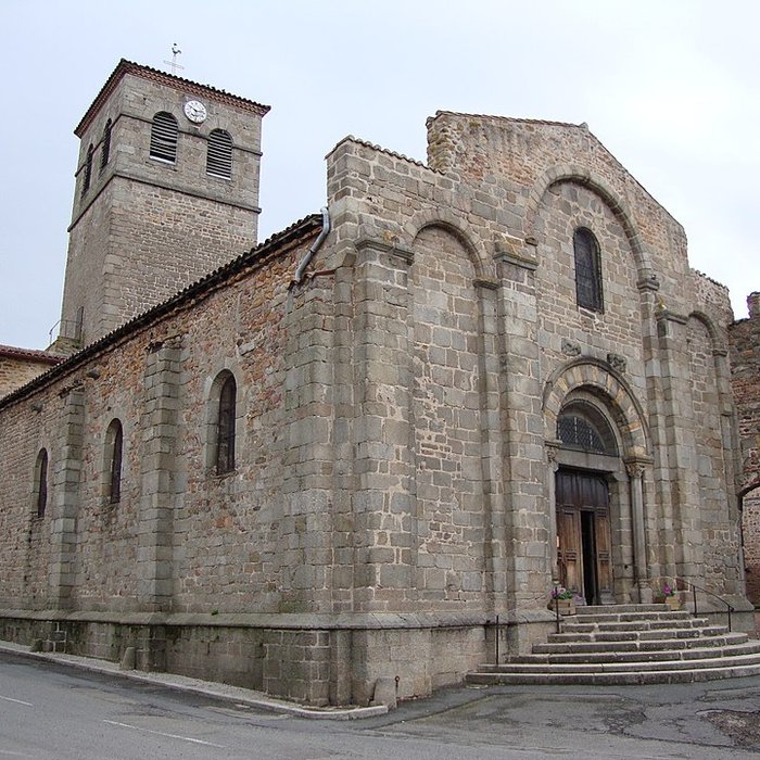 Photo de Collégiale Saint-Pierre de Pouilly-lès-Feurs