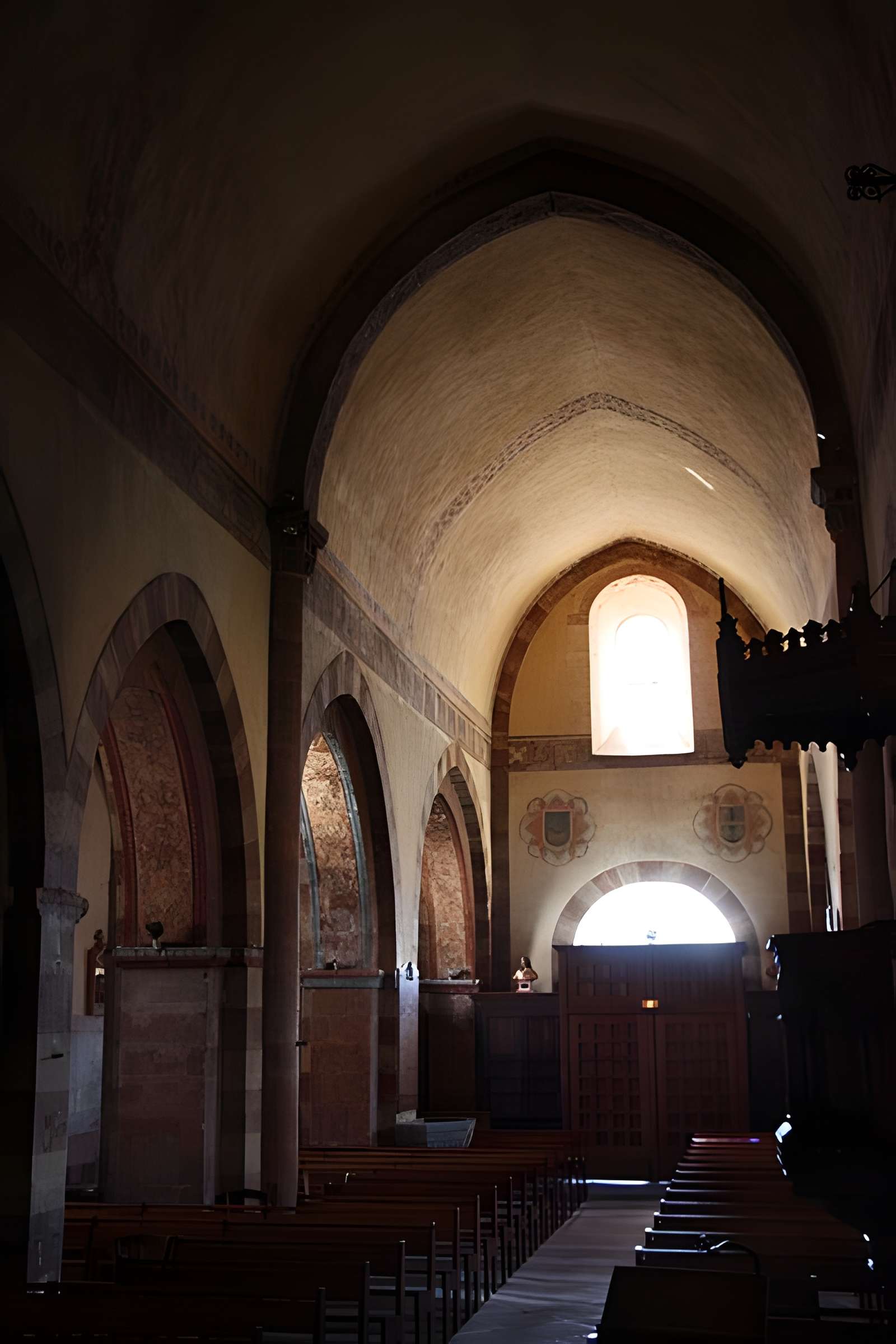 Collégiale Saint-Pierre de Pouilly-lès-Feurs