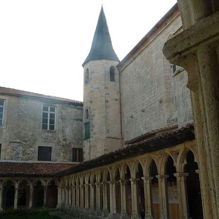 Photo de Couvent des Carmes de La Rochefoucauld