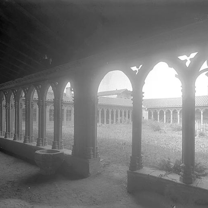 Photo de Couvent des Cordeliers  également sur commune de Charlieu