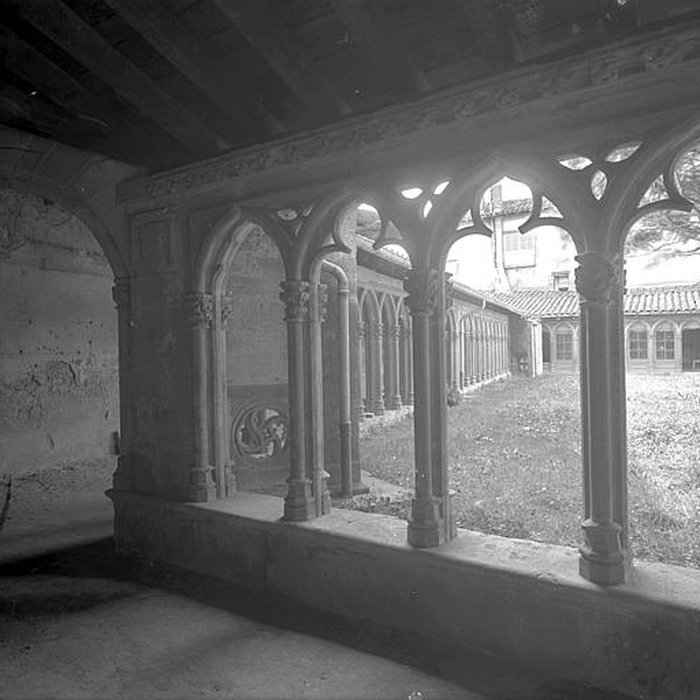Photo de Couvent des Cordeliers  également sur commune de Charlieu